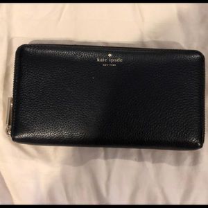 Kate Spade Zip Wallet
